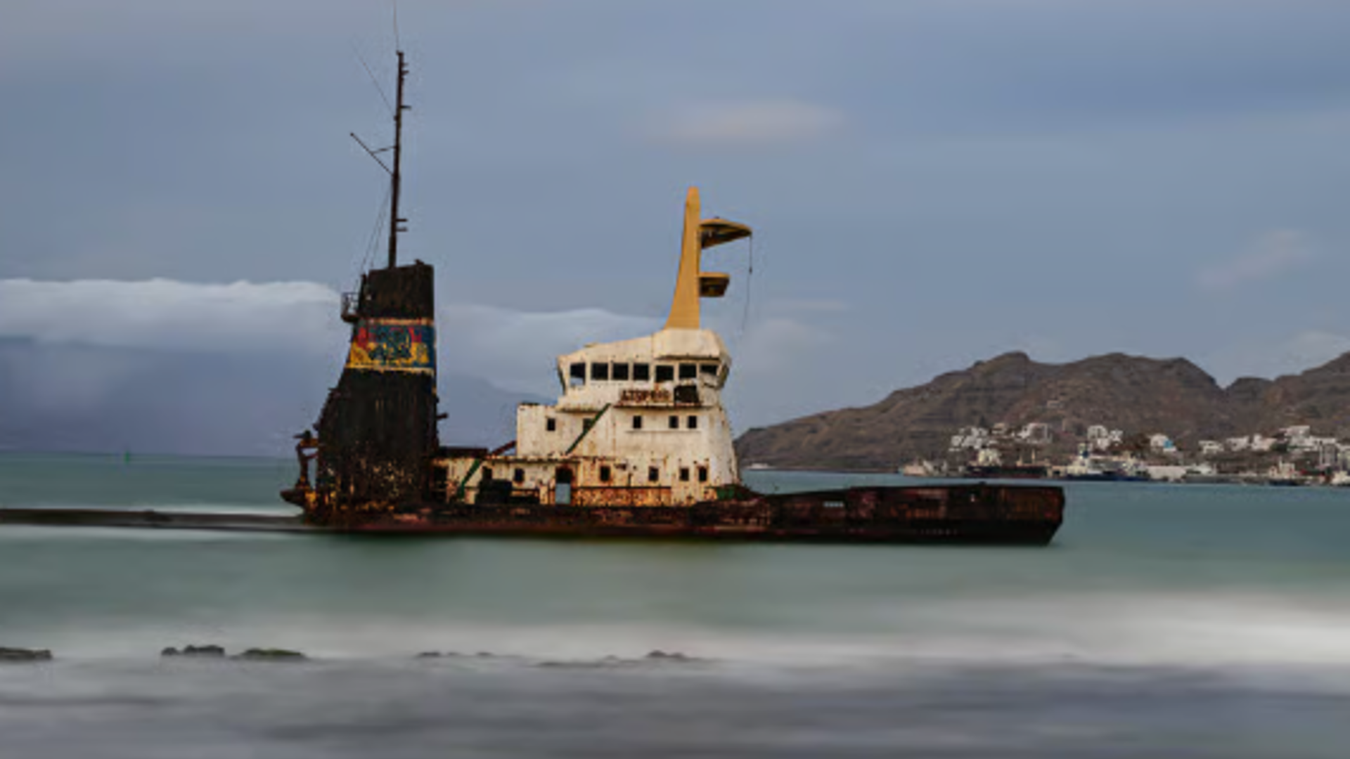 Leopard Shipwreck - mindelolife.com