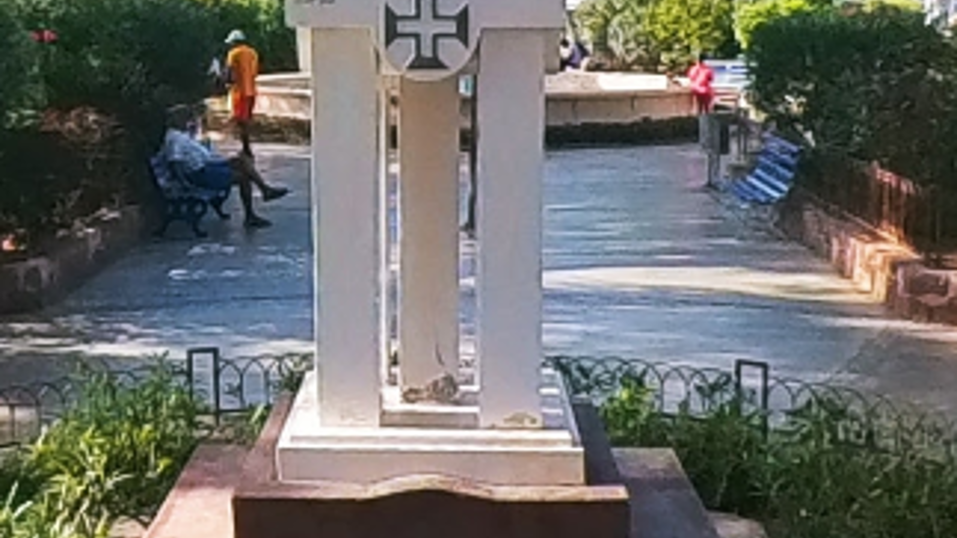 Busto de Luís de Camões - mindelolife.com