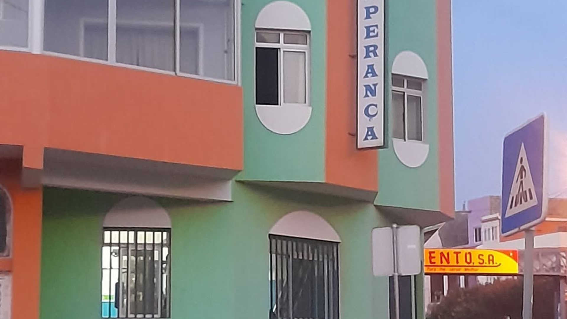 Ginásio Esperança - mindelolife.com