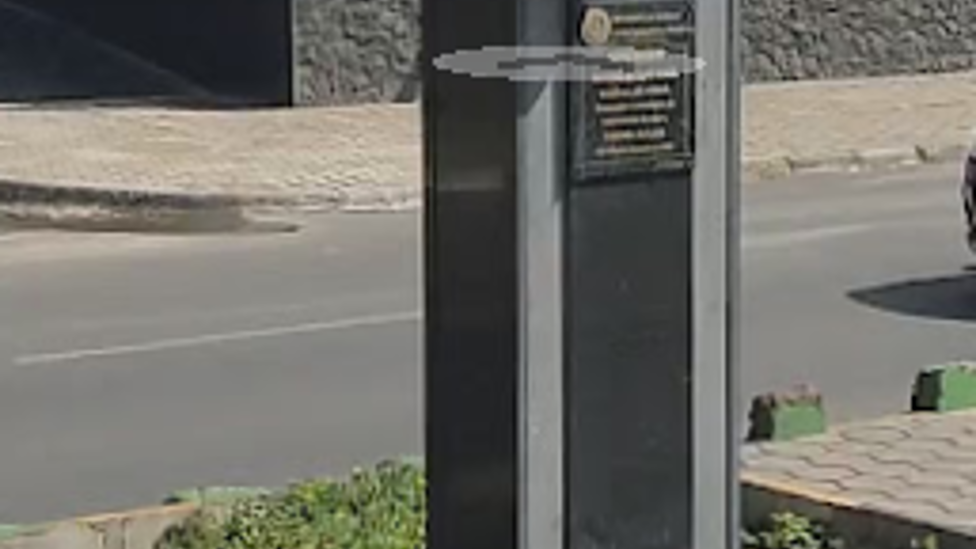 Busto Luís Morais - mindelolife.com