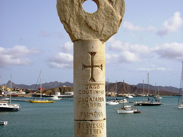 Monument in Mindelo commemorating the first South Atlantic air crossing.
